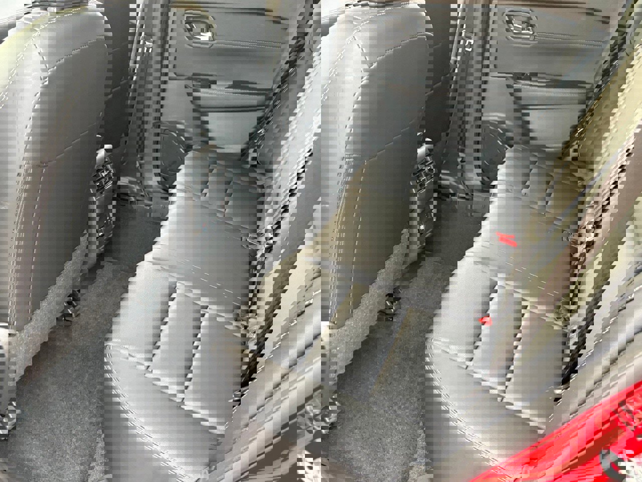 Certified 2023 Nissan Rogue SL w/ SL Premium Package image 32