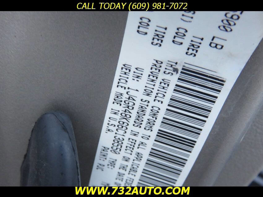 Used 2006 Jeep Grand Cherokee Laredo AWD/4WD image 34