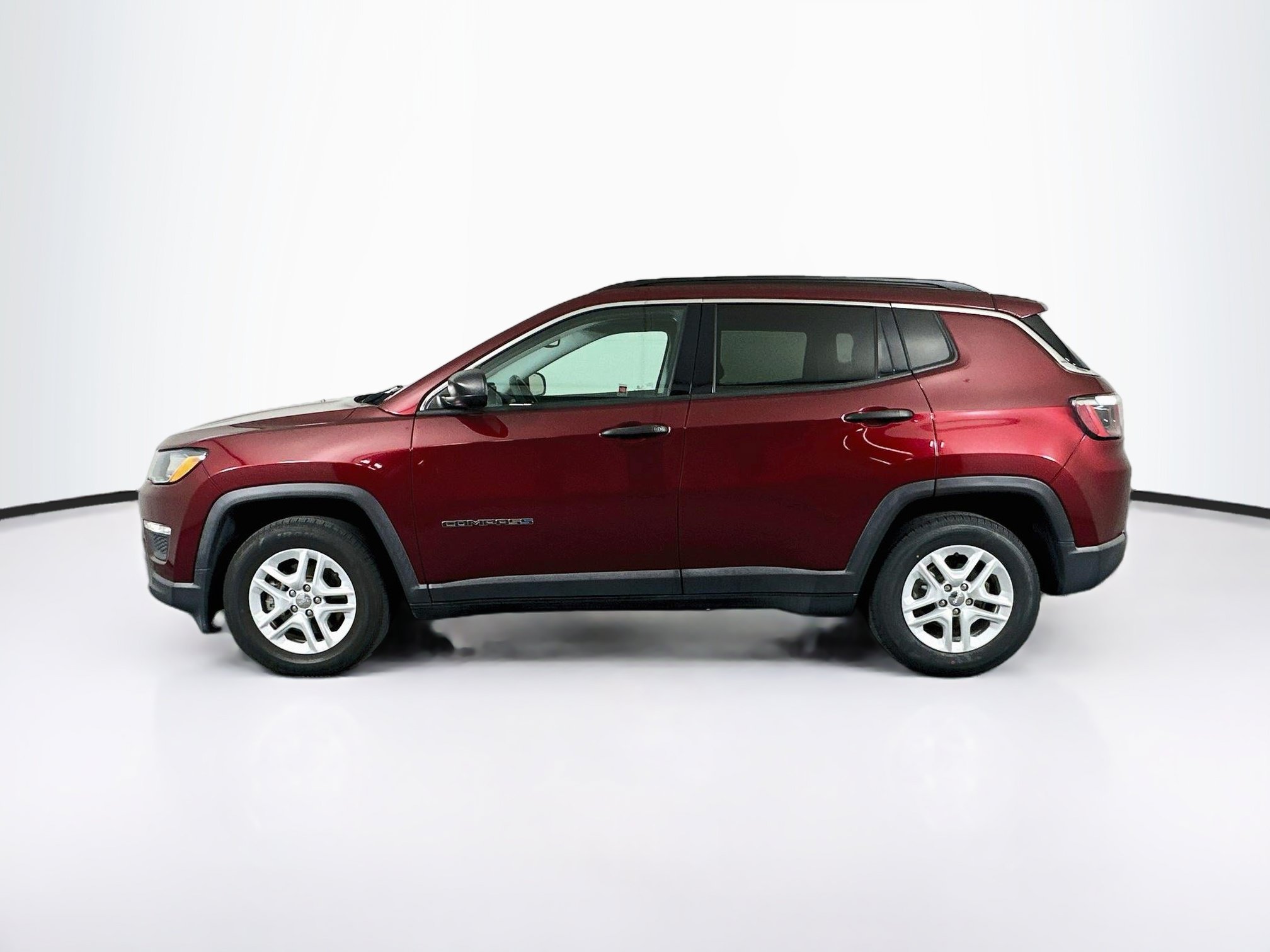 Used 2021 Jeep Compass Sport FWD image 4