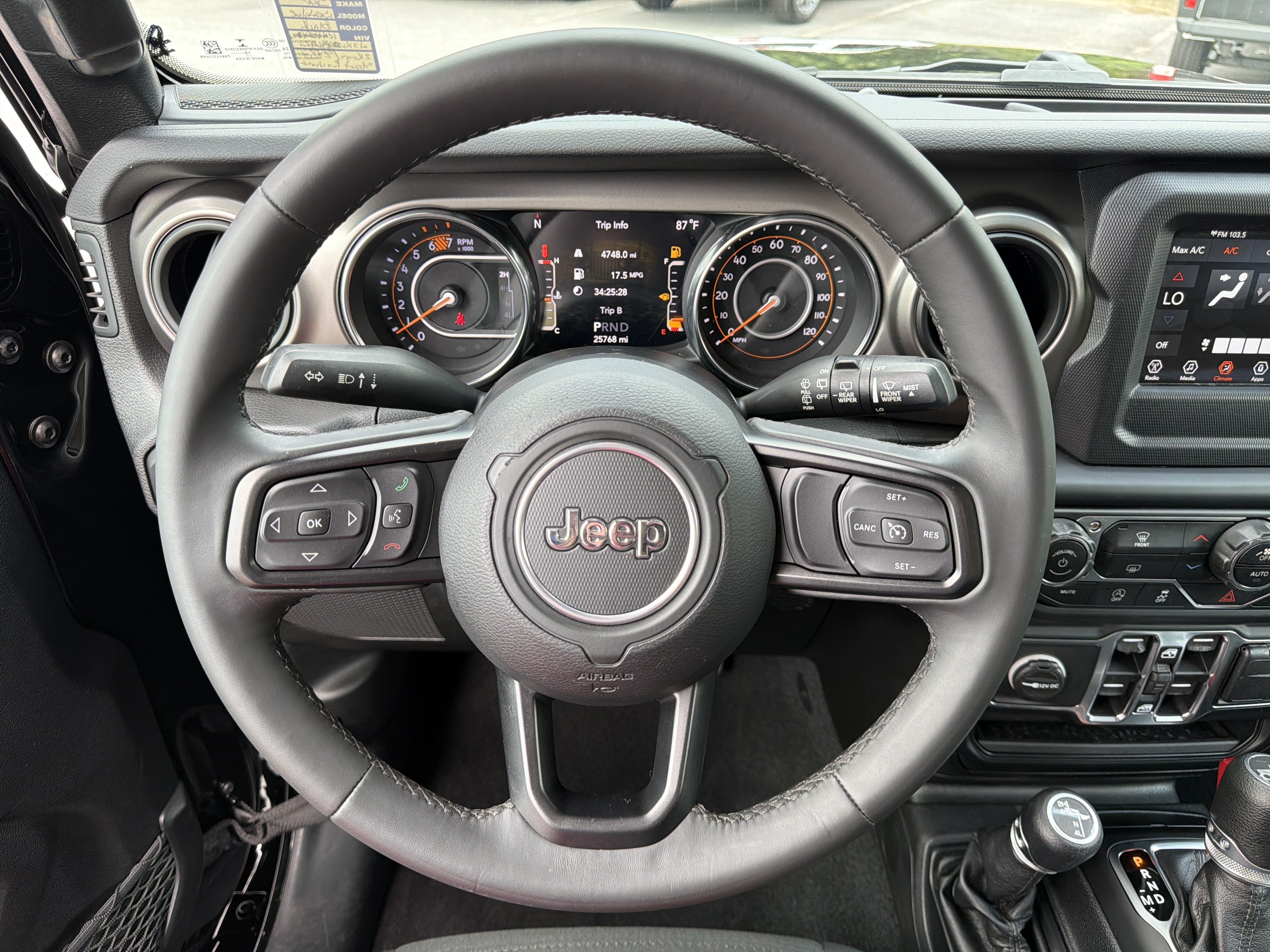 Used 2019 Jeep Wrangler Unlimited Sport S AWD/4WD image 28
