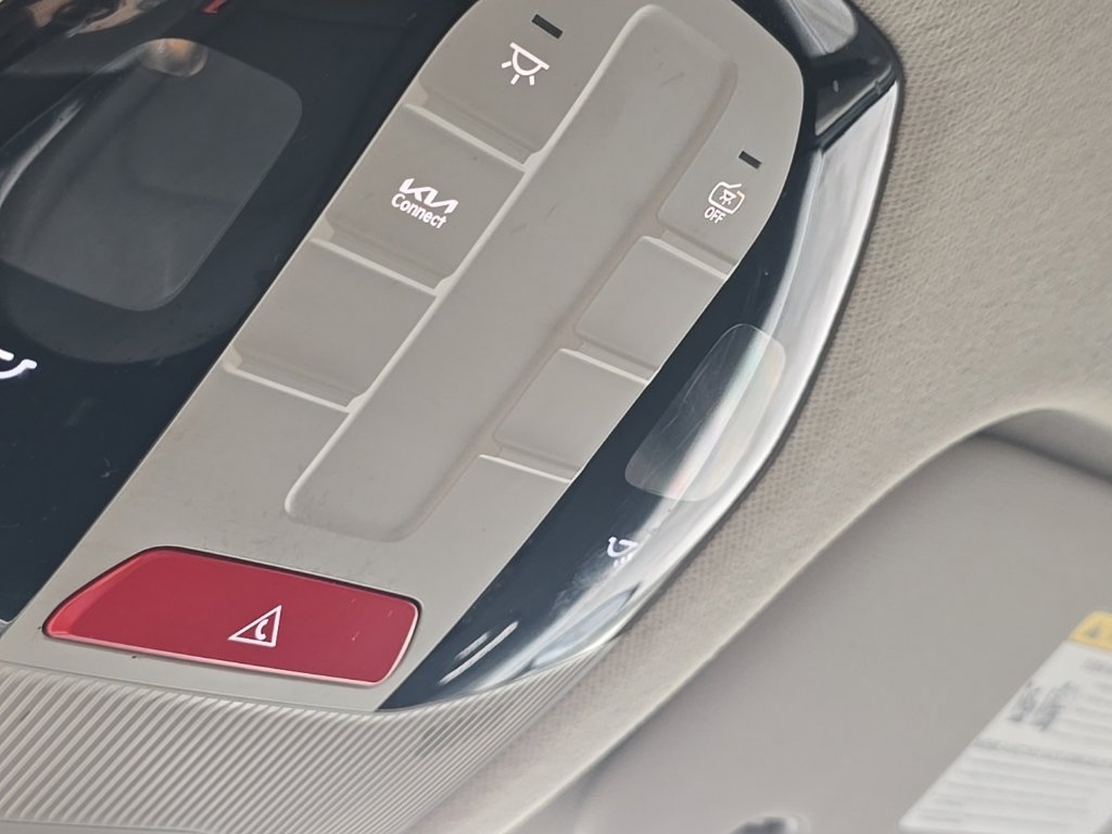 Used 2025 Kia K4 FWD image 31