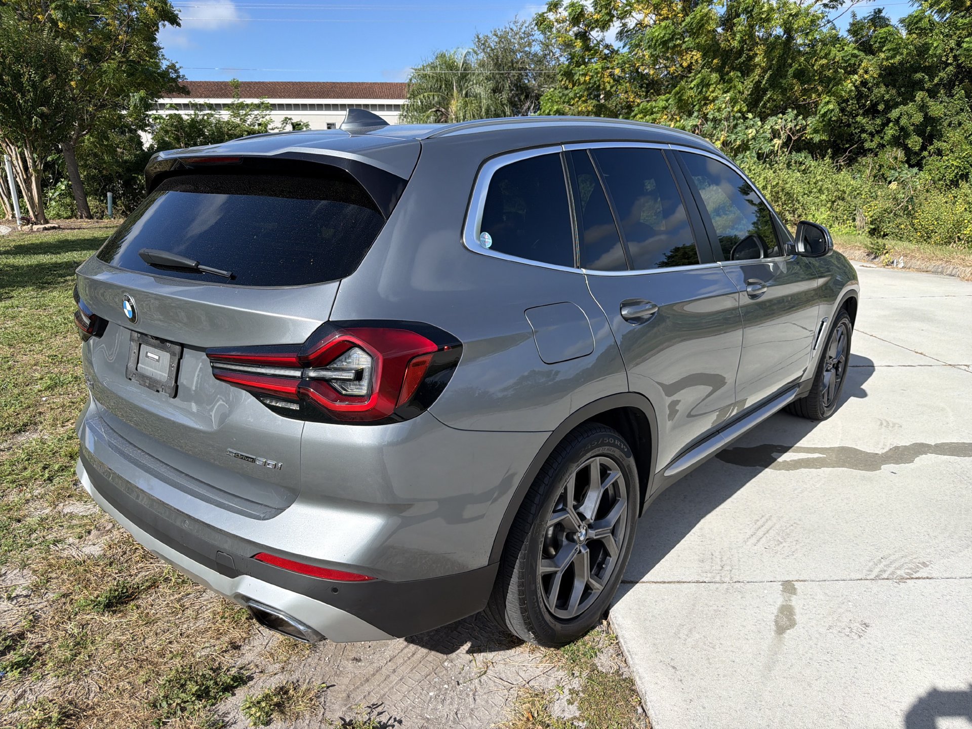 Used 2023 BMW X3 sDrive30i RWD image 4