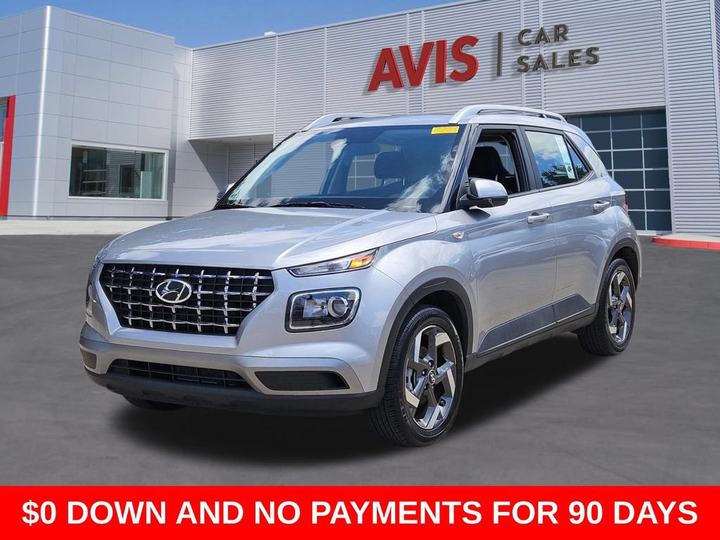 Used 2025 Hyundai Venue SEL FWD image 1