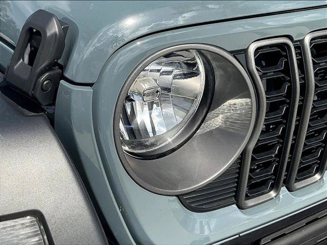 New 2026 Jeep Wrangler Unlimited Sport AWD/4WD image 30