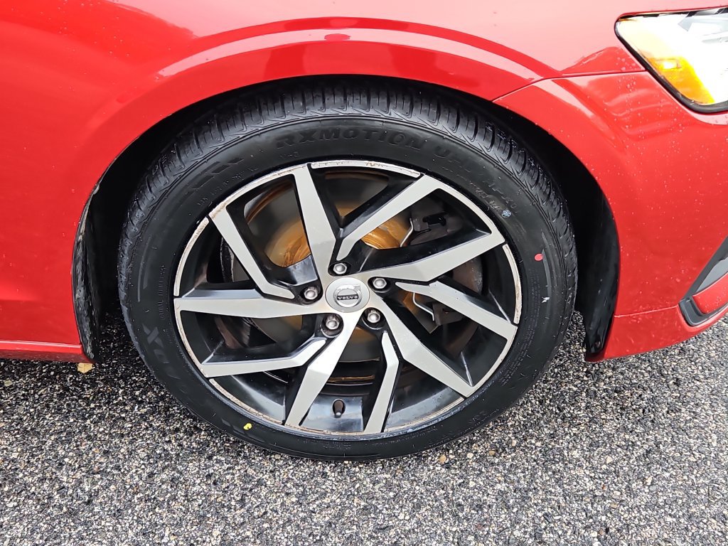 Used 2019 Volvo S60 T6 Momentum AWD/4WD image 10
