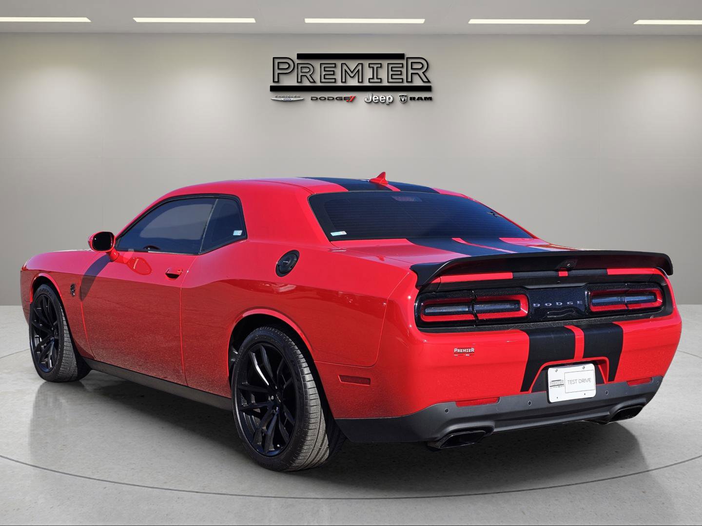 Used 2023 Dodge Challenger SRT Hellcat image 11