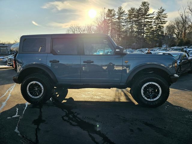 Used 2021 Ford Bronco Badlands image 8