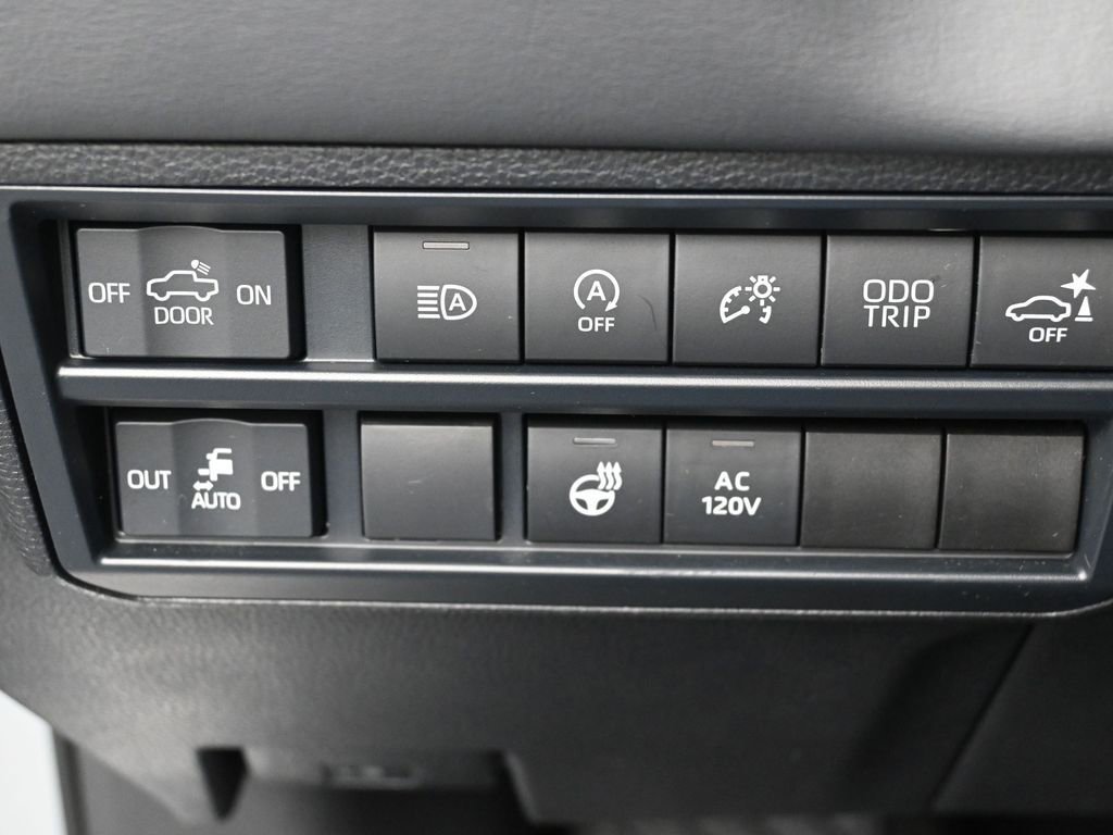 Used 2024 Toyota Tundra Platinum image 15