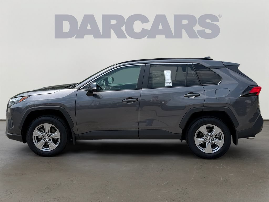 Used 2024 Toyota RAV4 XLE w/ Convenience Package AWD/4WD image 4