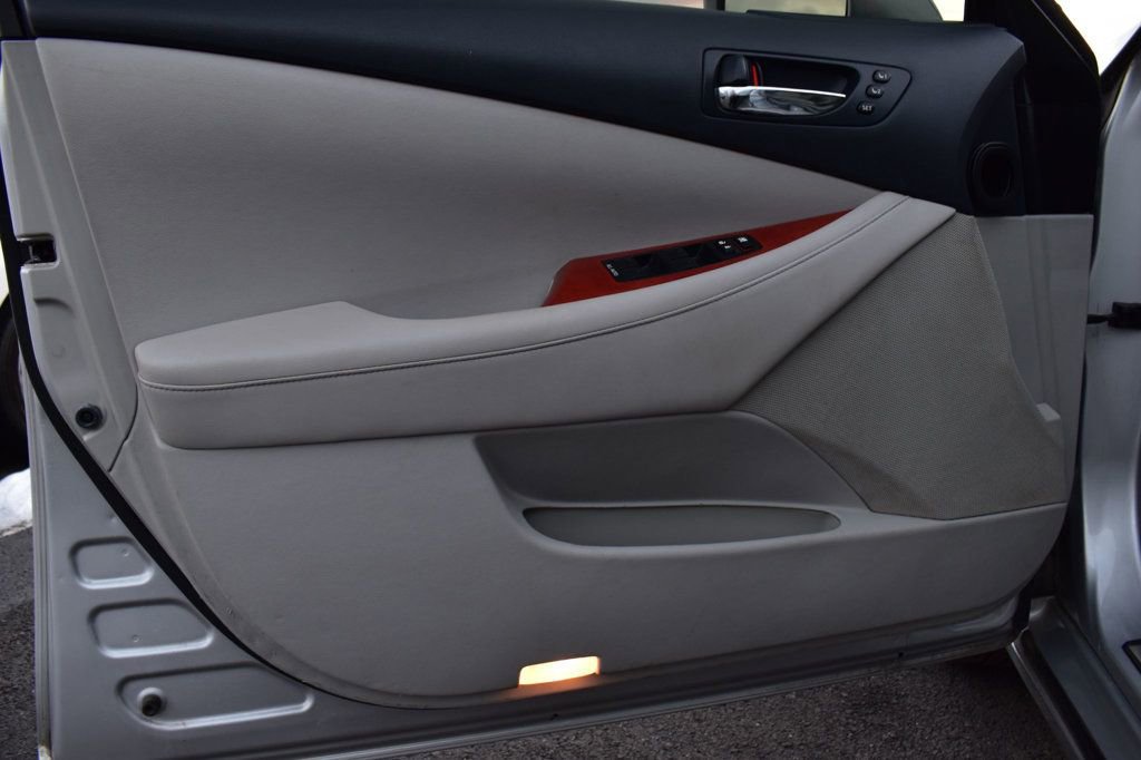 Used 2009 Lexus ES 350 FWD image 34