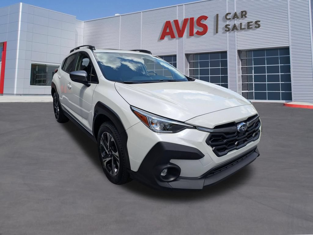 Used 2025 Subaru Crosstrek 2.5i Premium AWD/4WD image 3