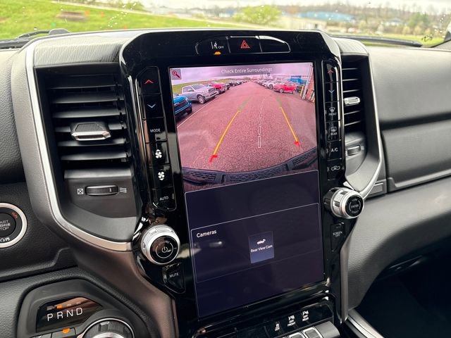 New 2026 RAM 1500 4x4 Crew Cab image 15