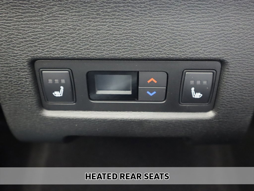 New 2025 Mitsubishi Outlander AWD image 11