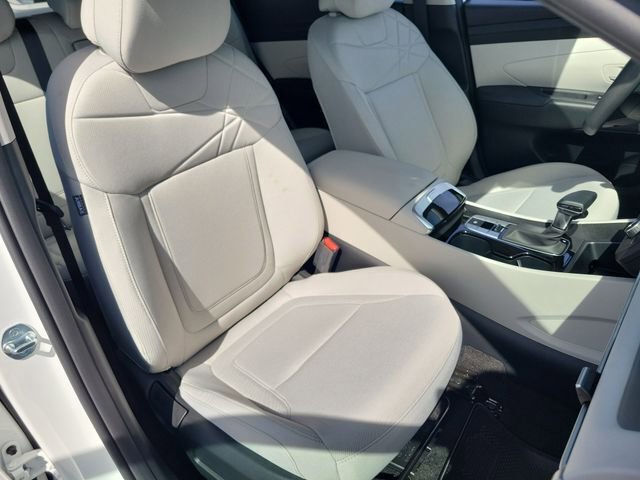 New 2026 Hyundai Tucson SE image 15