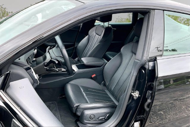 Used 2025 Audi A5 2.0T Premium AWD/4WD image 23