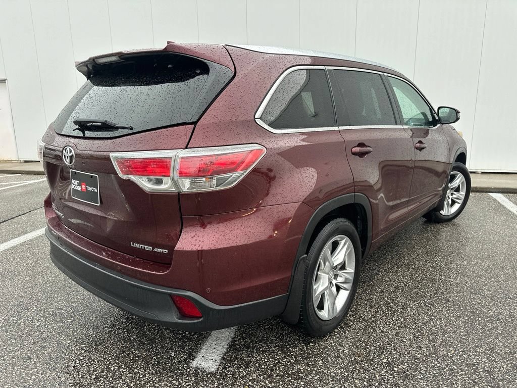 Used 2015 Toyota Highlander Limited w/ Driver Technology Package AWD/4WD image 7