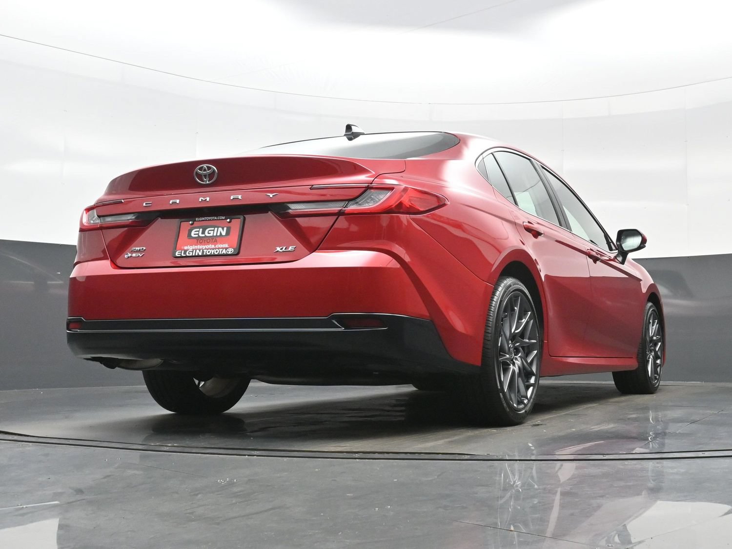 Used 2026 Toyota Camry XLE AWD/4WD image 33