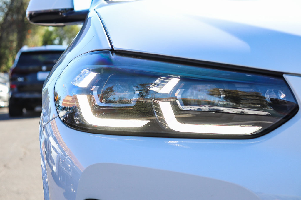 Certified 2023 BMW X3 xDrive30i w/ M Sport Package AWD/4WD image 10