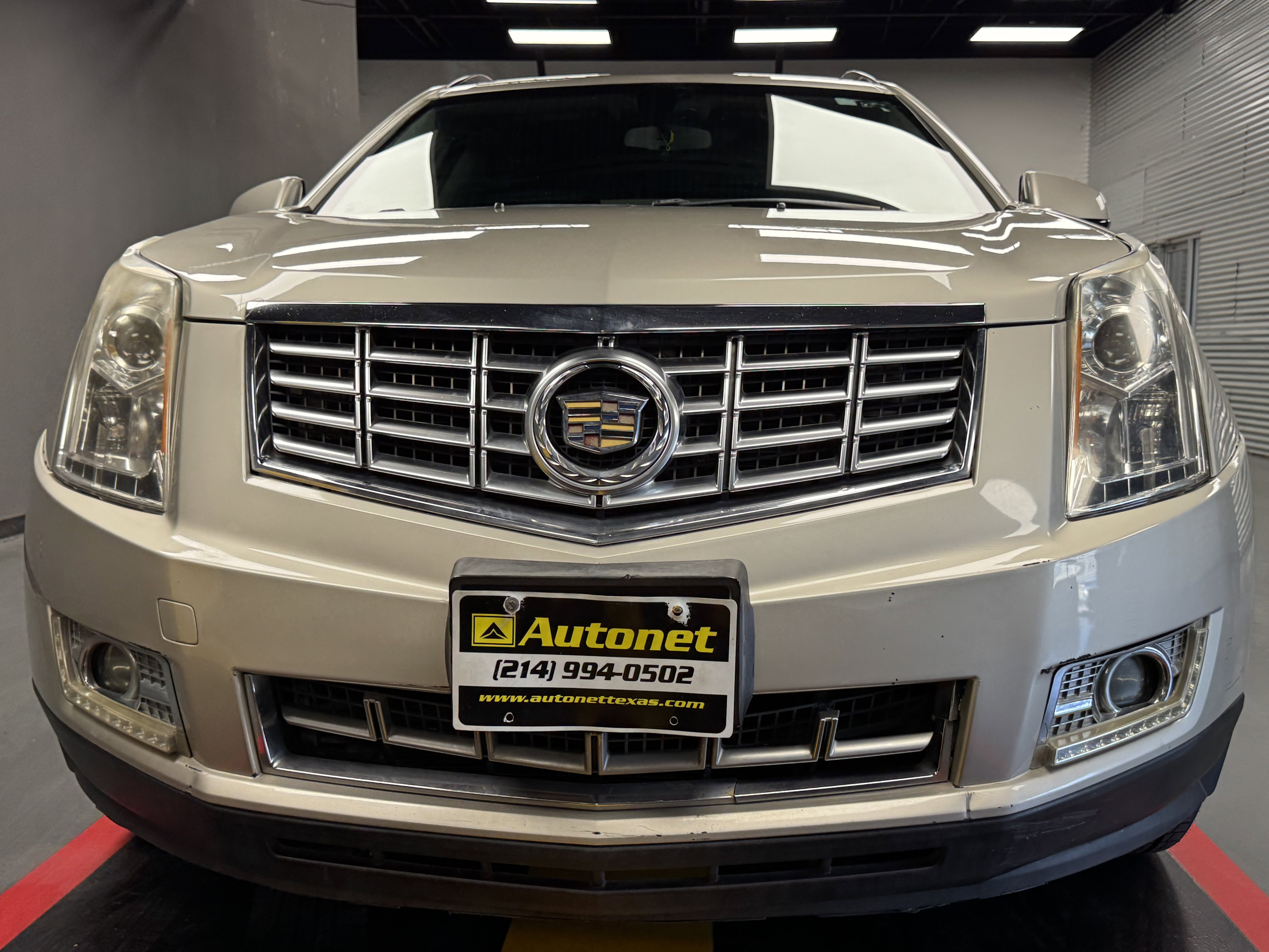 Used 2015 Cadillac SRX FWD image 8