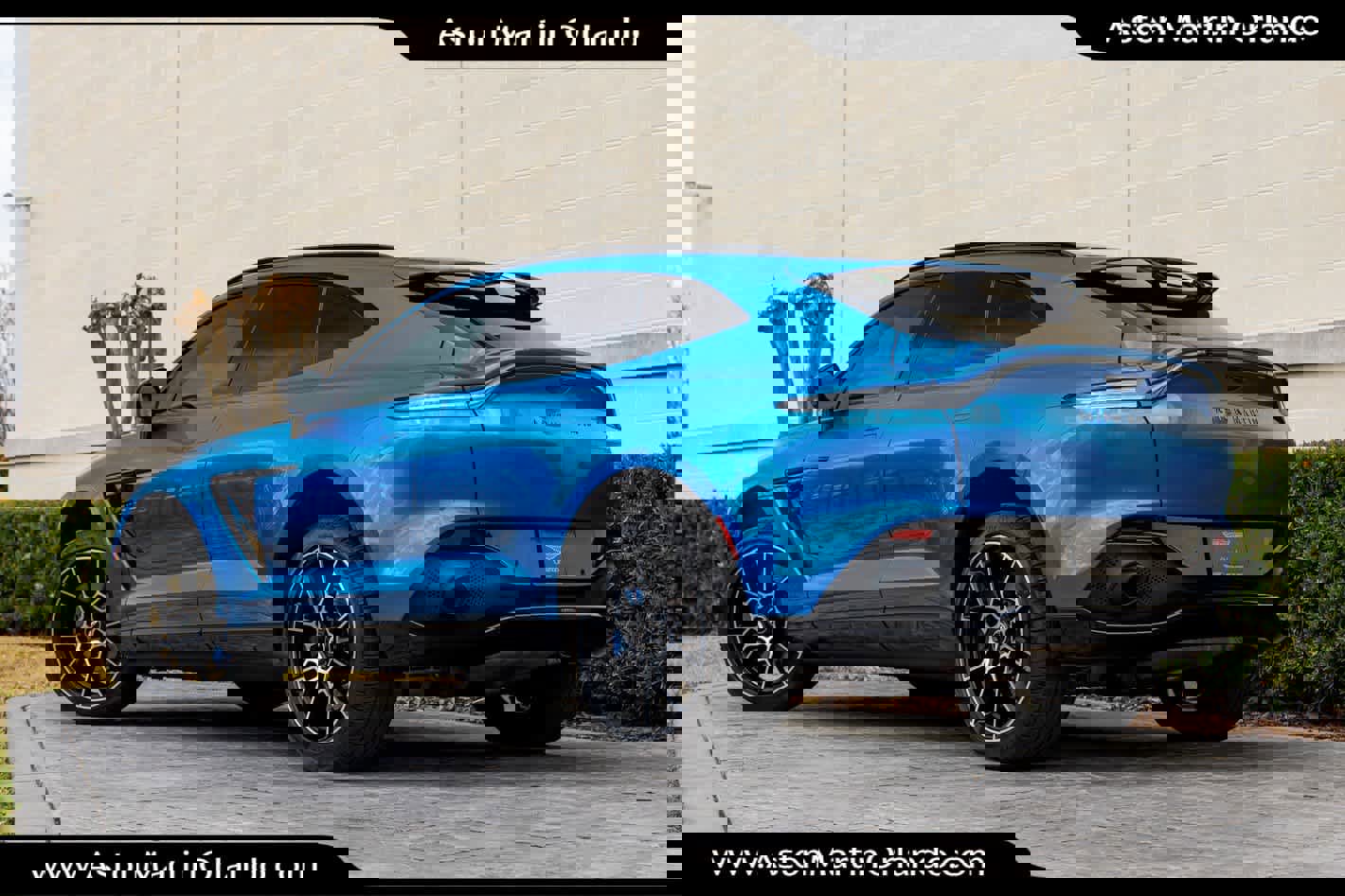 Used 2021 Aston Martin DBX image 29