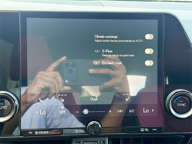 Used 2025 Lexus NX 250 FWD image 33