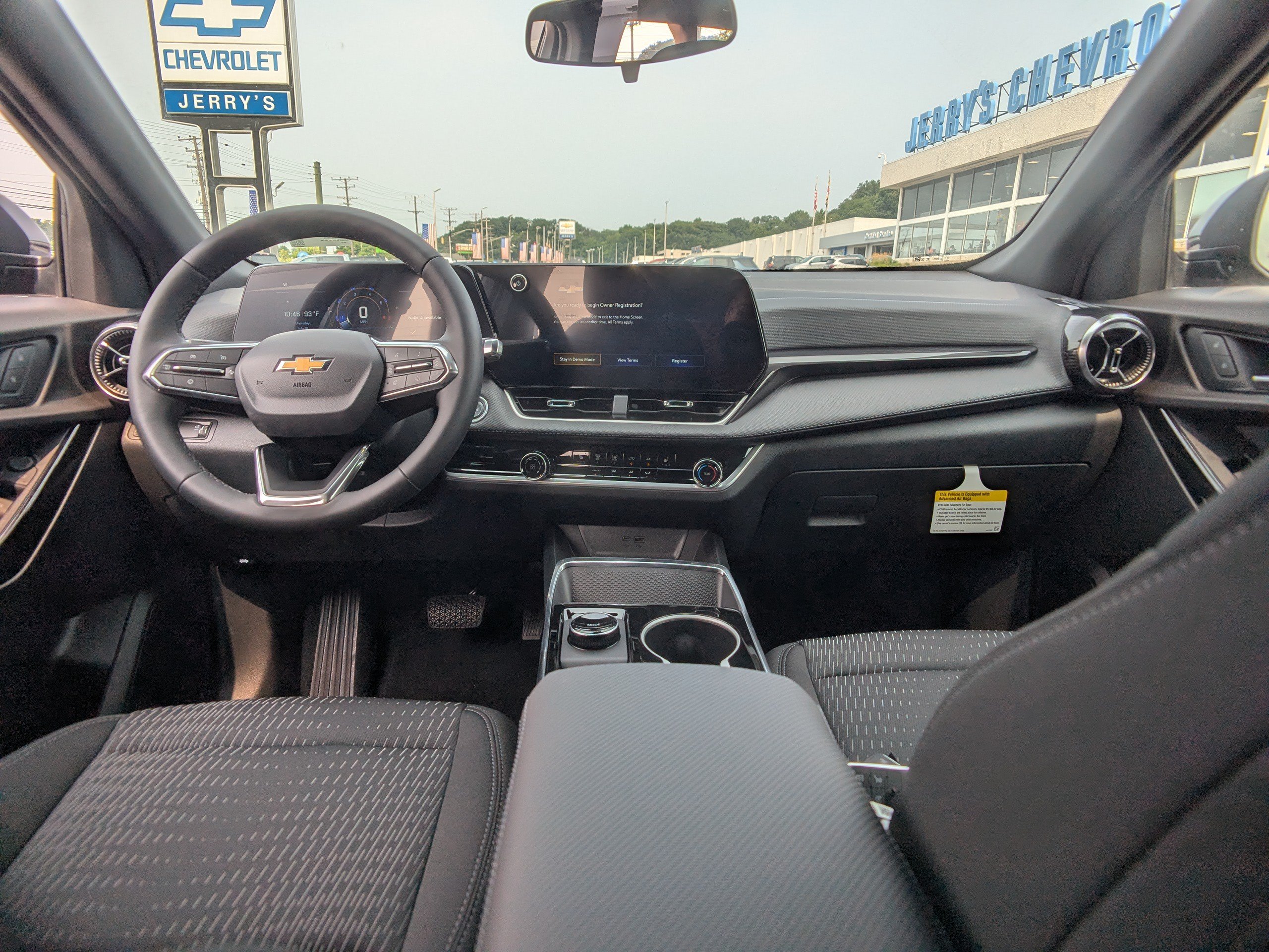 New 2027 Chevrolet Equinox LT FWD image 14