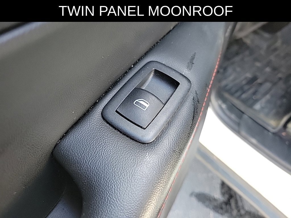 Used 2018 Jeep Grand Cherokee Trailhawk w/ Trailhawk Luxury Group AWD/4WD image 14