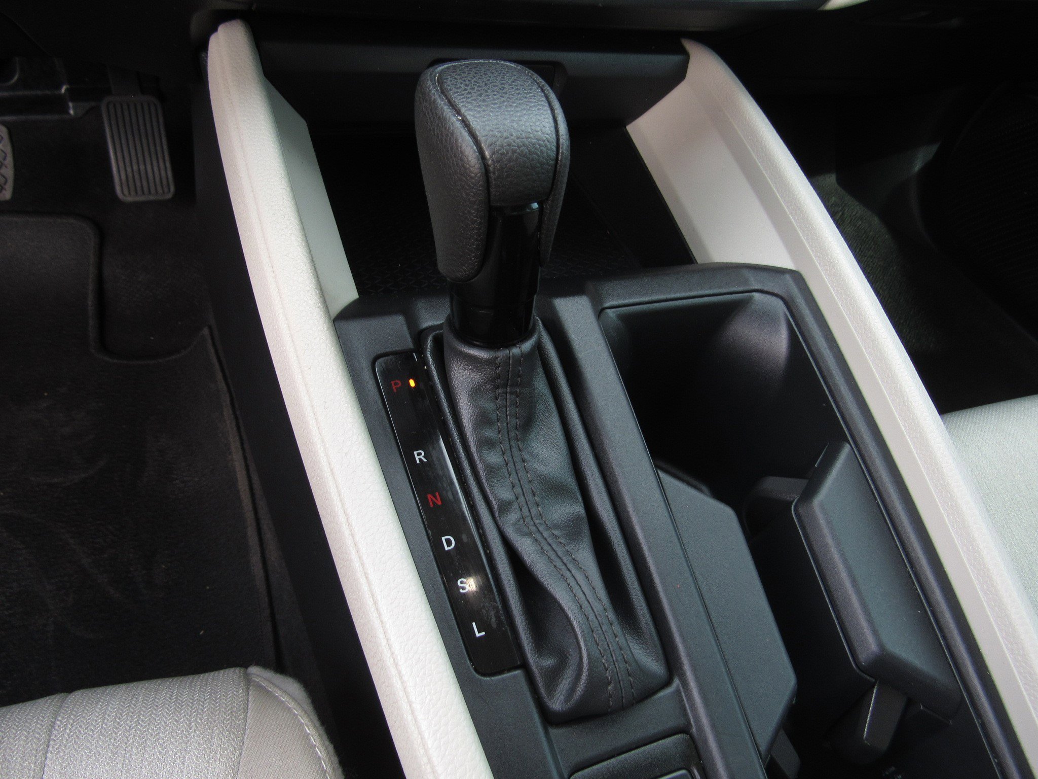 Certified 2024 Honda Accord EX image 20