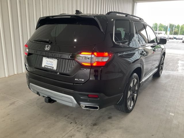 Certified 2025 Honda Pilot Elite image 25