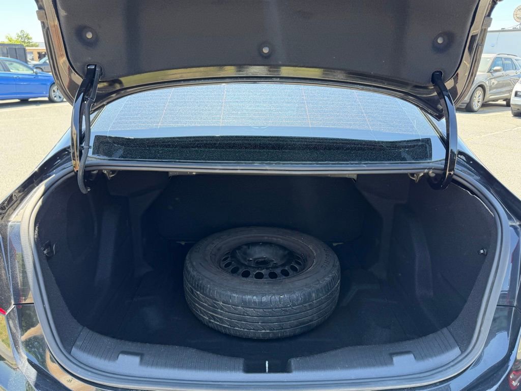 Used 2018 Chevrolet Cruze LS FWD image 5