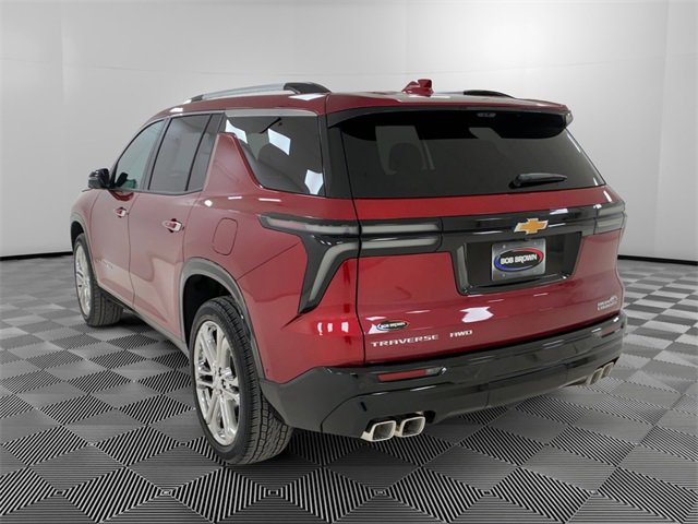 Used 2025 Chevrolet Traverse High Country image 5