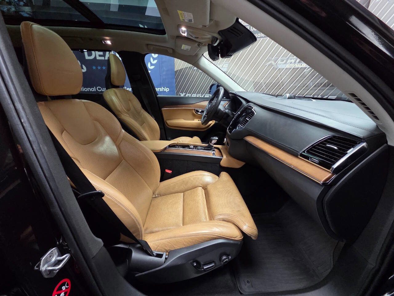 Used 2016 Volvo XC90 T6 Inscription image 29