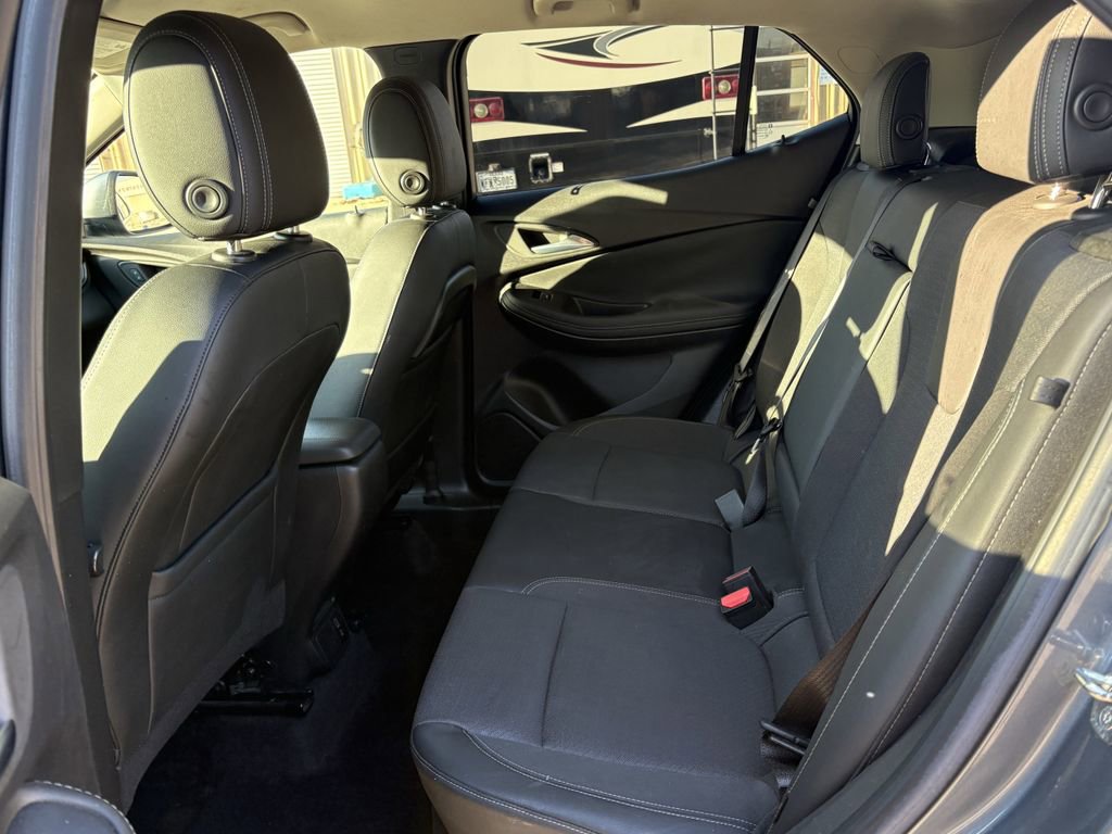 Used 2021 Buick Encore GX Select w/ Sport Touring Package image 21