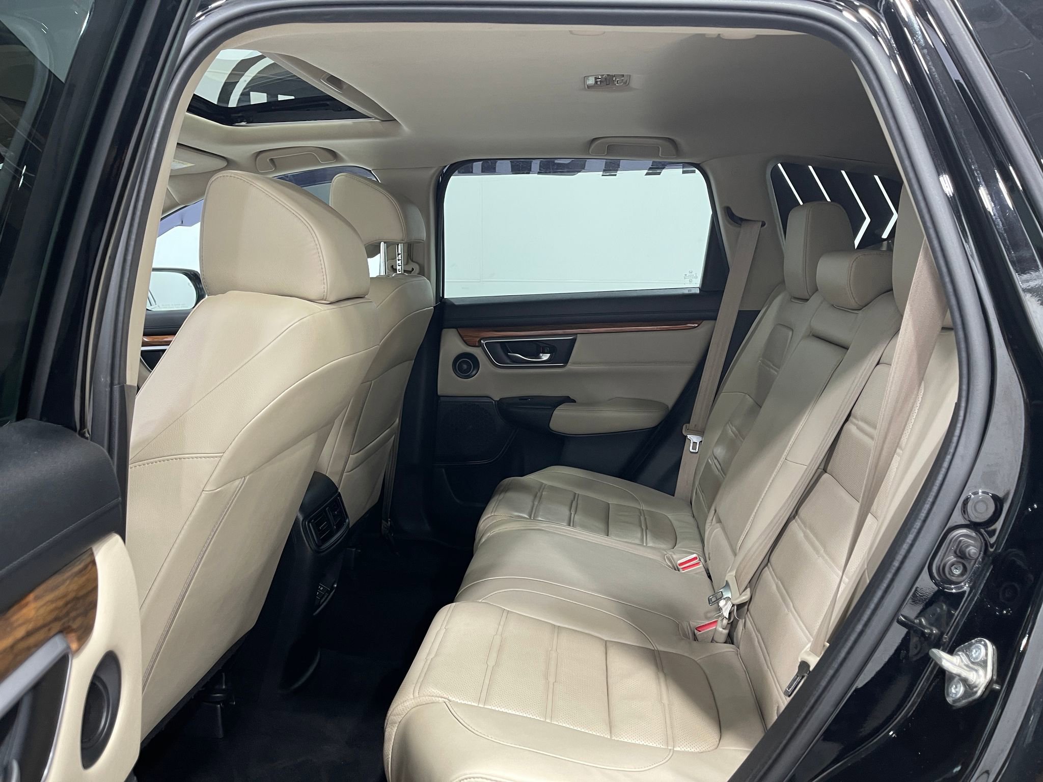 Used 2017 Honda CR-V EX-L image 28