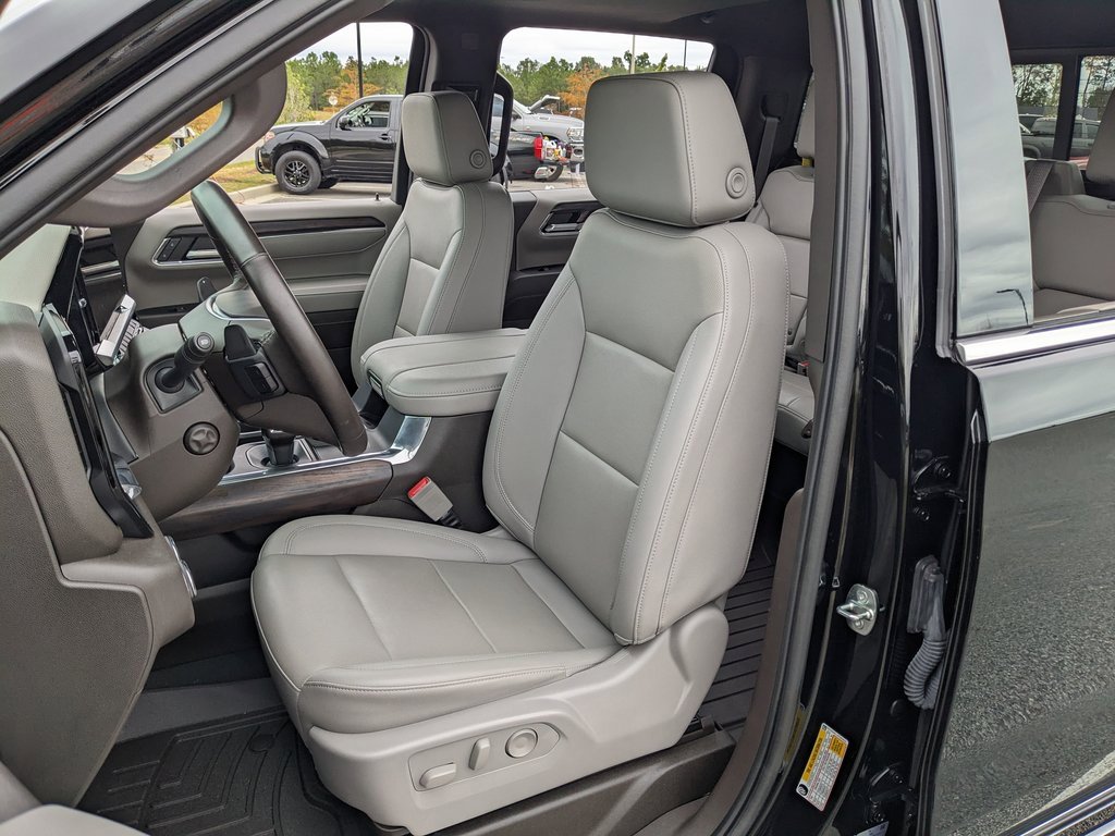 Used 2023 GMC Sierra 1500 SLT w/ SLT Premium Package image 40