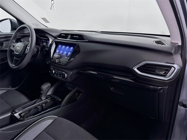 Used 2022 Chevrolet TrailBlazer LT w/ Convenience Package image 41