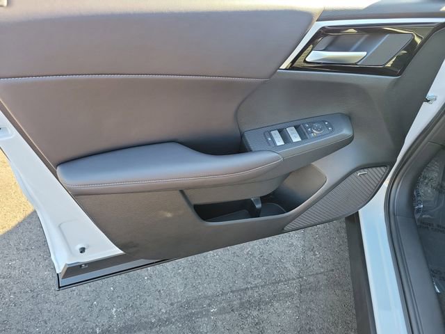 New 2026 Mitsubishi Outlander AWD image 23