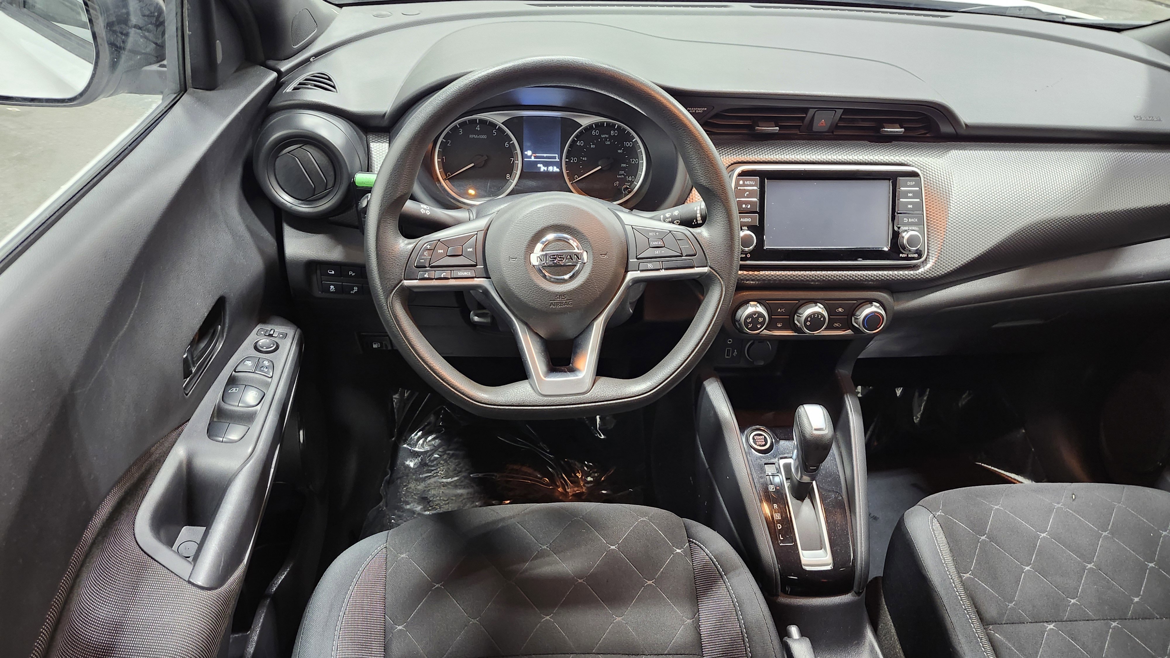 Used 2020 Nissan Kicks S image 23