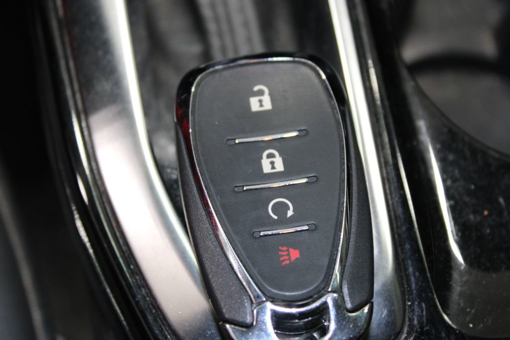 Used 2024 Chevrolet Trax LT image 32