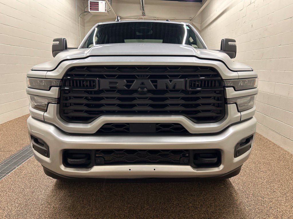 Used 2026 RAM 2500 Big Horn AWD/4WD image 7