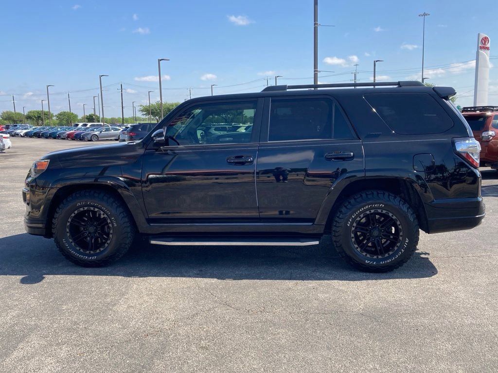 Used 2019 Toyota 4Runner Limited image 8