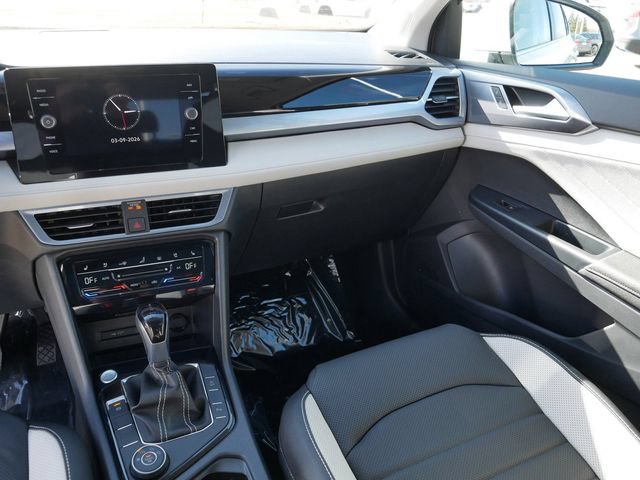 New 2026 Volkswagen Taos SEL AWD/4WD image 10