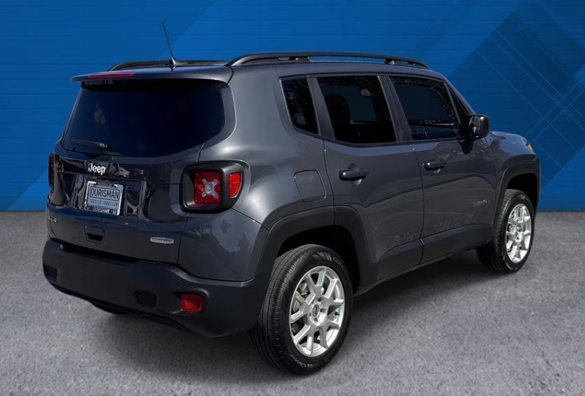 Used 2022 Jeep Renegade Latitude w/ Convenience Group image 7