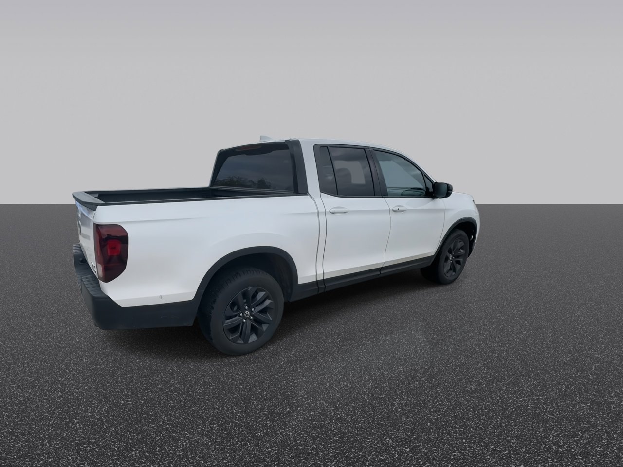 Used 2023 Honda Ridgeline Sport image 8
