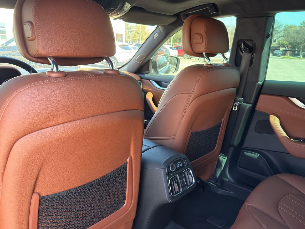 Certified 2022 Maserati Levante GT image 36