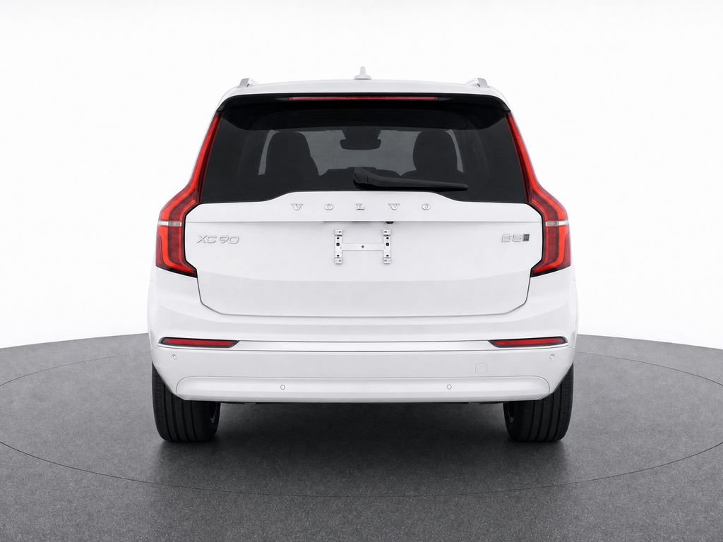 Certified 2026 Volvo XC90 B6 Ultra AWD/4WD image 7