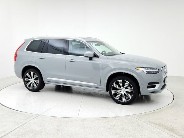 New 2025 Volvo XC90 B6 Plus w/ Protection Package Premier image 3