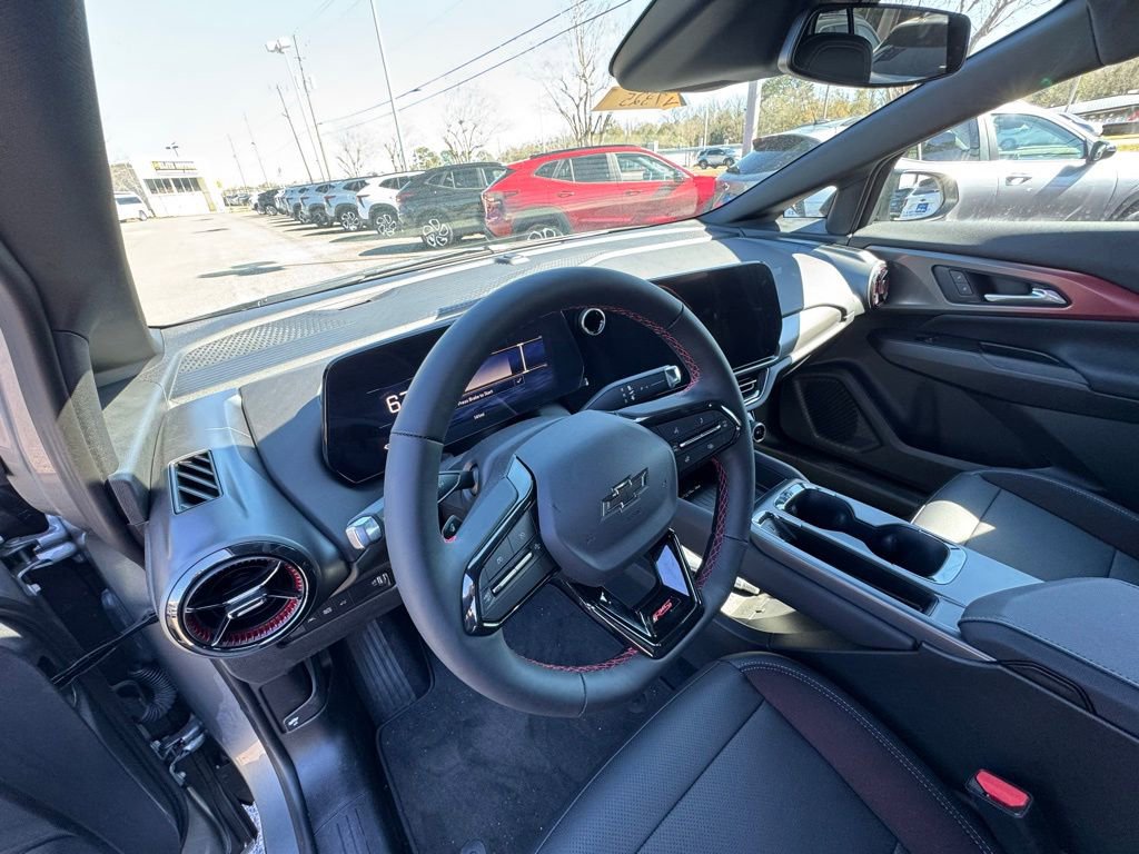 New 2026 Chevrolet Equinox EV RS image 13