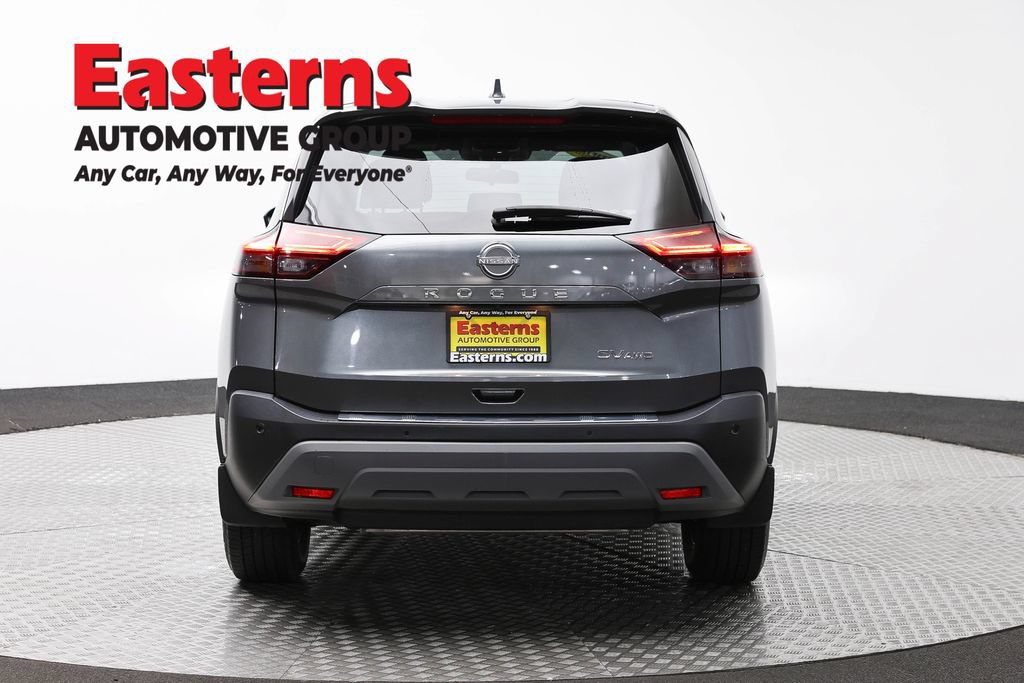 Used 2023 Nissan Rogue SV AWD/4WD image 6