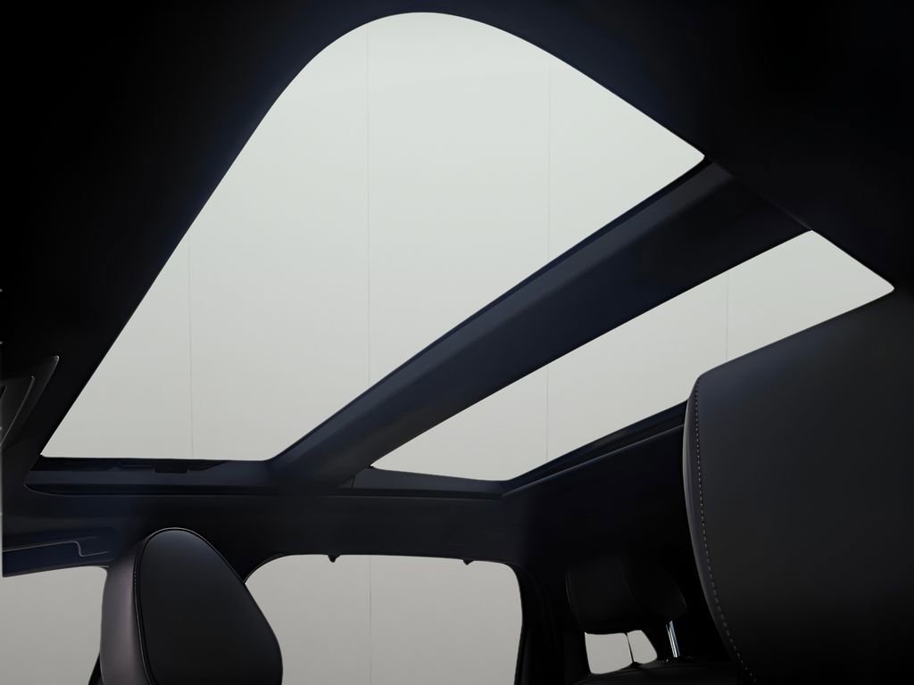 Used 2025 MAZDA CX-70 Plug-In Hybrid w/ Premium Plus image 17